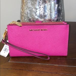 Michael Kors Double Zip Wristlet
